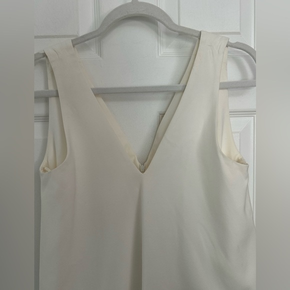 Totême Fluid V-Neck Top Tunic Off White pockets sleeveless toteme - Picture 5 of 9